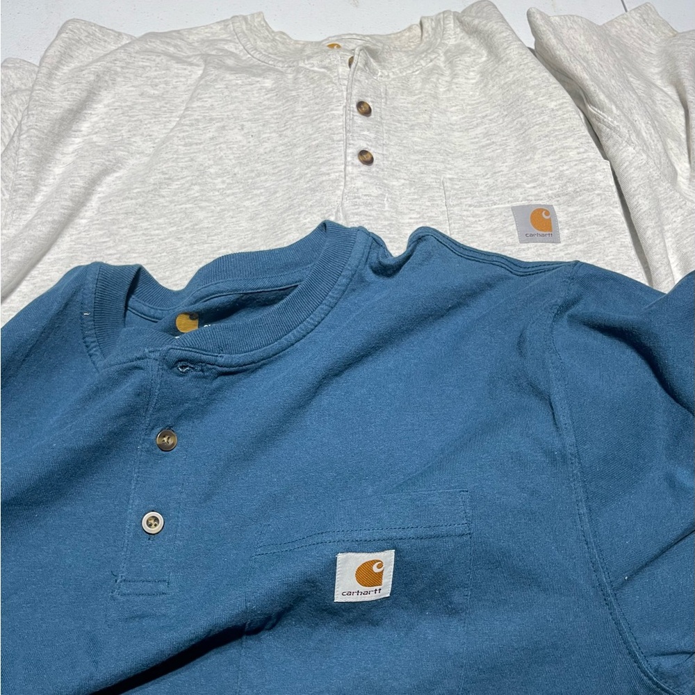 Bundle of 6 Carhartt T-Shirts in Gray, Tan, Blue, Pink, and Cream - Picture 5 of 9